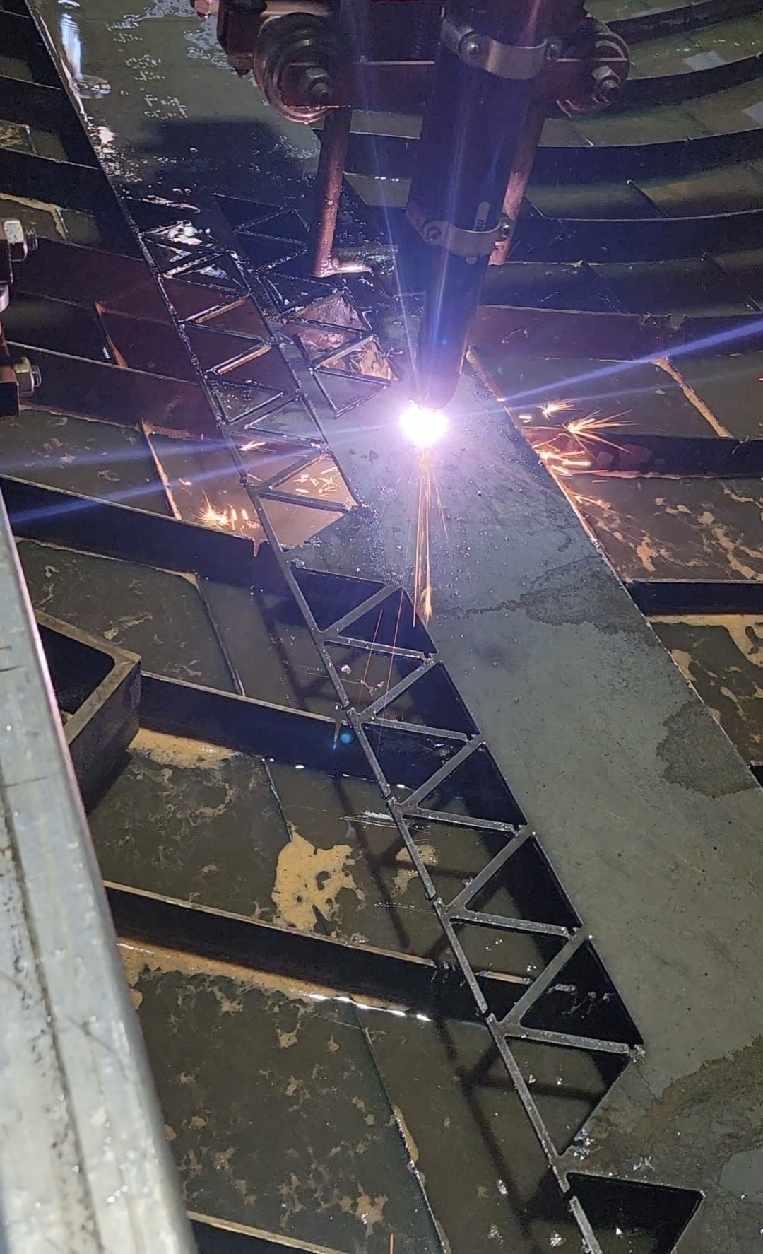 CNC plasma cutting services