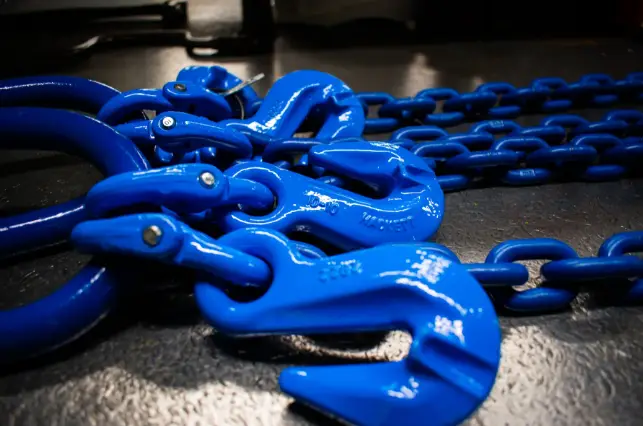 GR100 high strength lifting chain